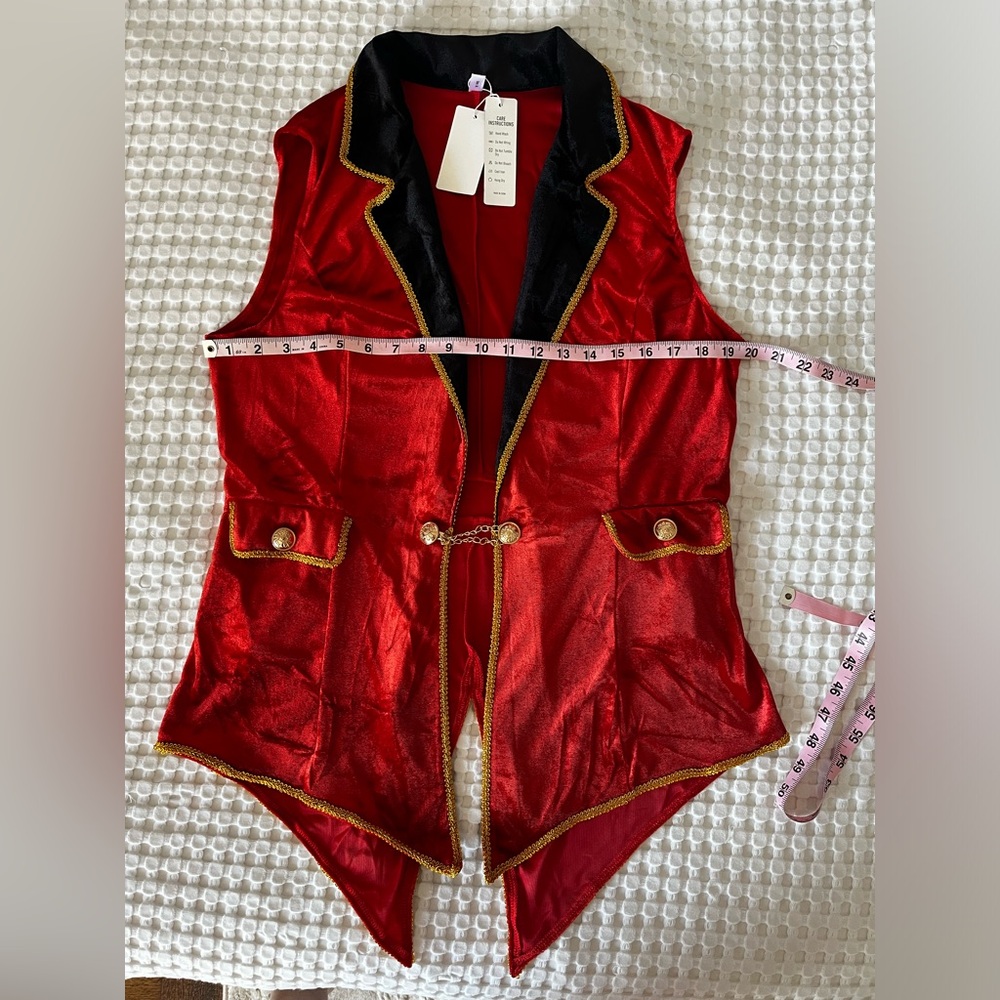 Lion tamer/ ringmaster/ greatest showman costume, vest, XL, NWT
